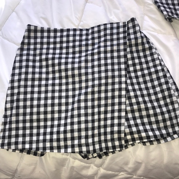 NWOT two piece set - Picture 5 of 6